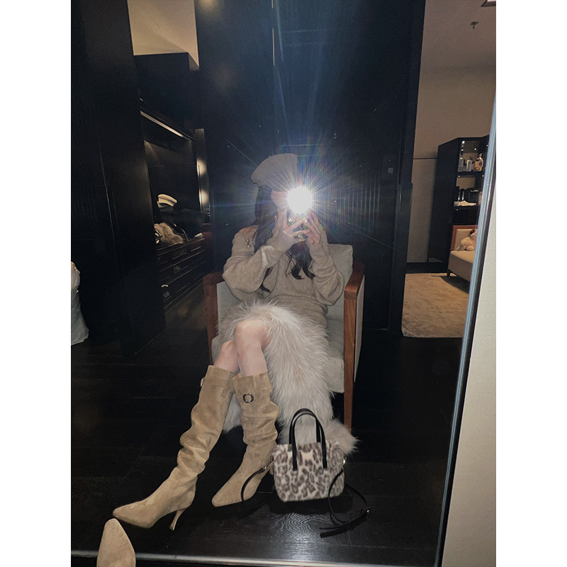 IN MIMIFACE 尖头长筒褶皱堆堆靴皮带扣绒面骑士靴新款细跟高跟鞋,淘宝优惠券,粉丝福利购,淘宝优惠卷