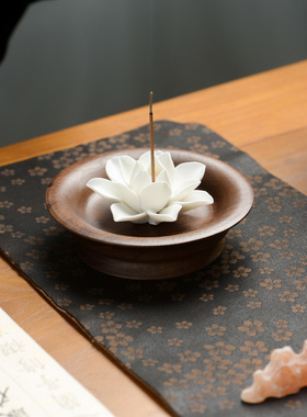 中式胡桃木《不染》陶瓷莲花香插