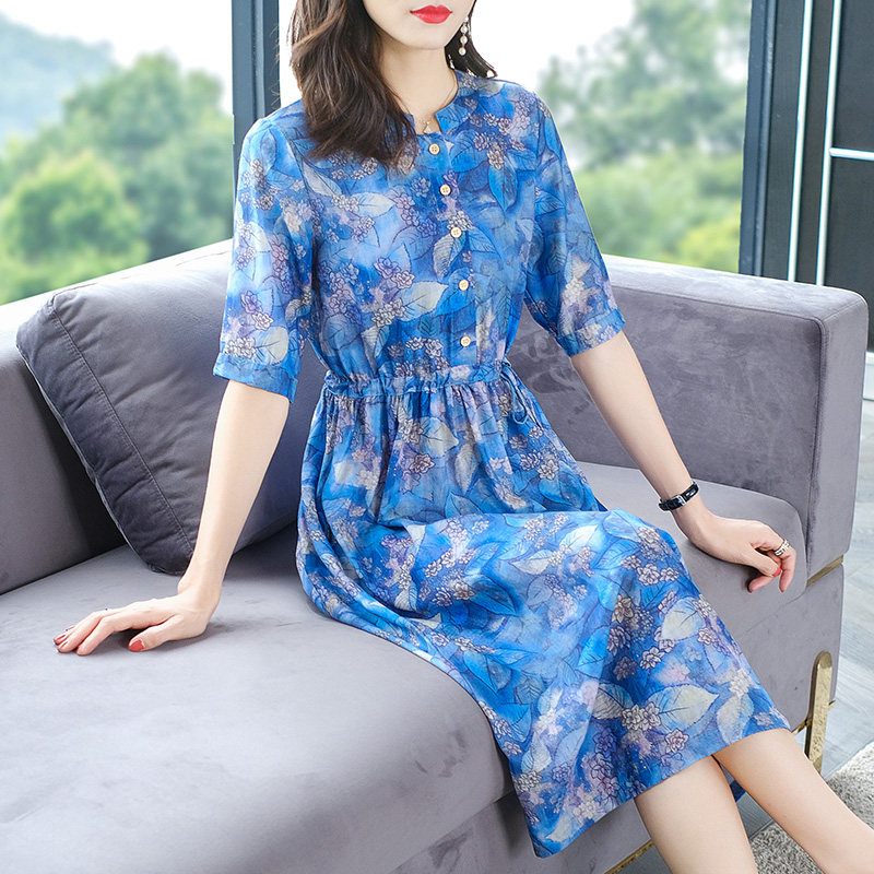  爱朴女装大码女装