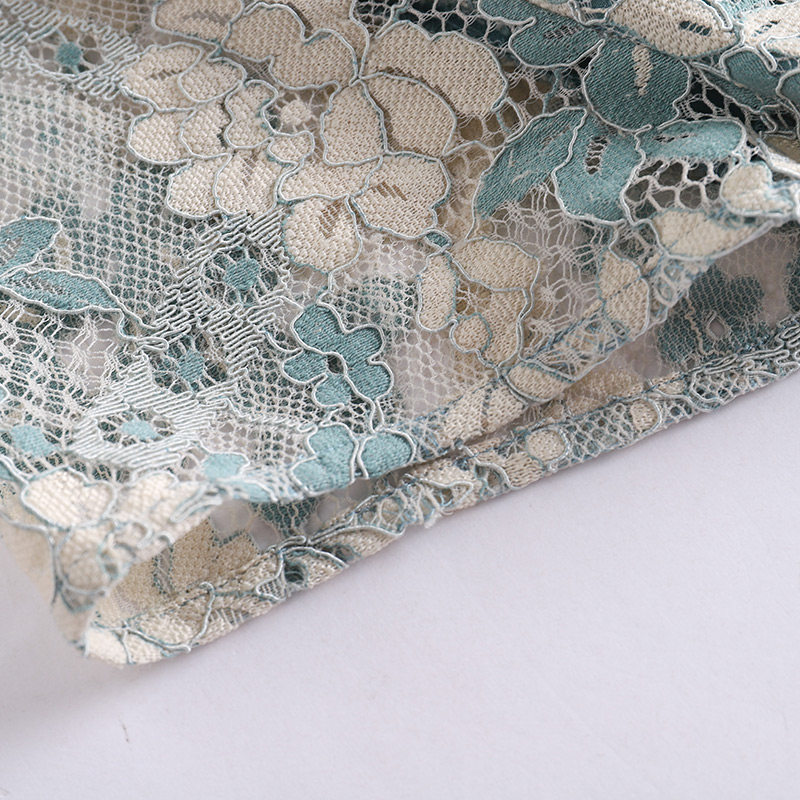  爱朴女装大码女装