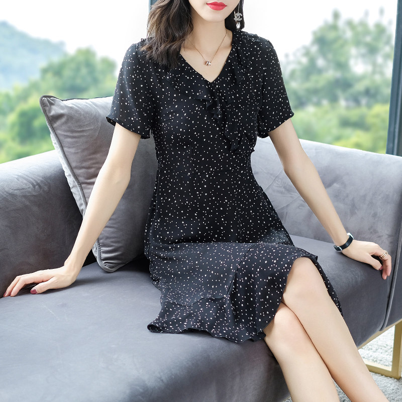 爱朴2020名媛气质胖mm遮肚子连衣裙 爱朴女装大码女装