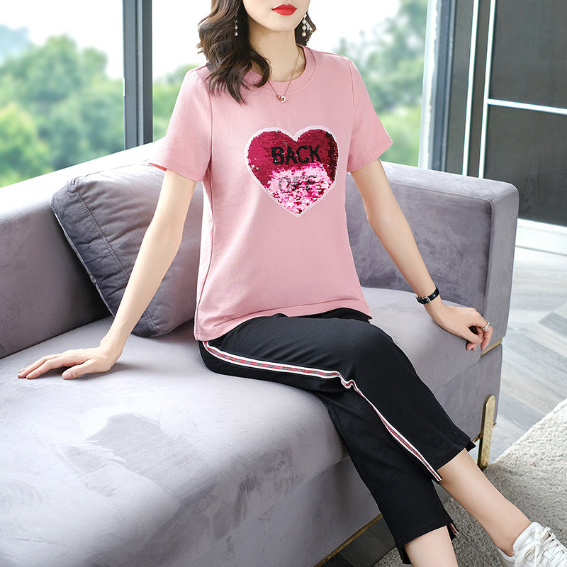  爱朴女装大码女装