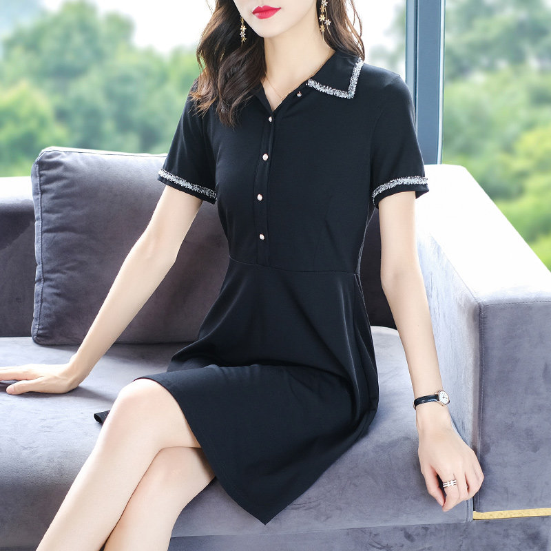  爱朴女装大码女装