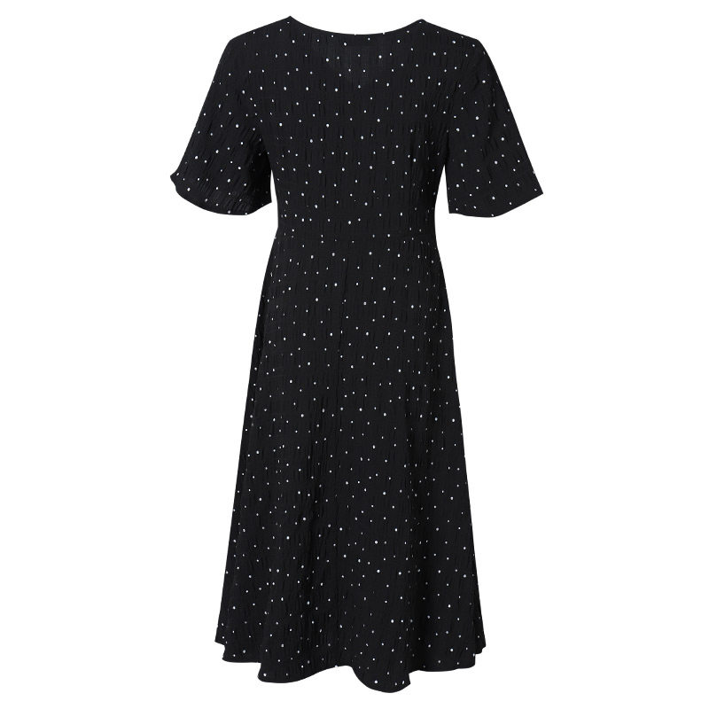  爱朴女装大码女装