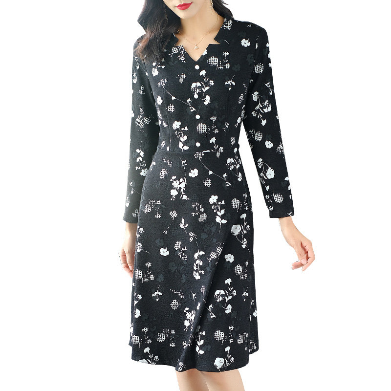 爱朴洋气大码女装2020新款连衣裙 爱朴女装大码女装