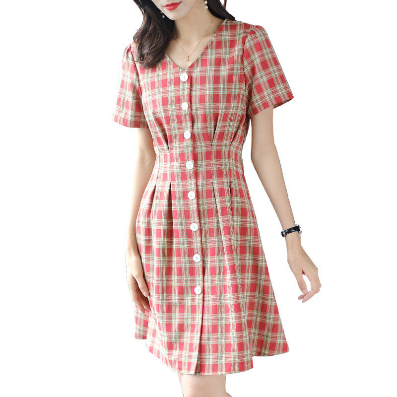  爱朴女装大码女装