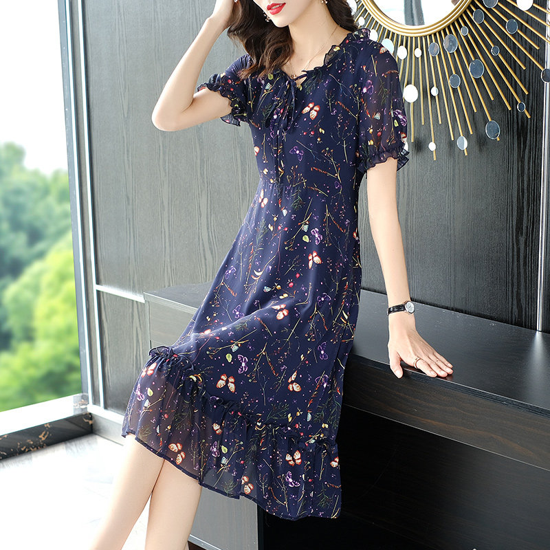 爱朴胖mm碎花大码女装洋气减龄显瘦 爱朴女装大码女装