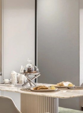 样板间餐桌水吧台西厨软装饰品