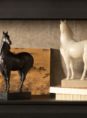 仿石材玉石骏马玄关吧台案几软装