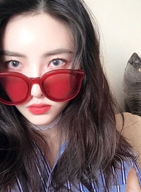 复古红色透明女太阳镜网红高级感韩版潮大框茶色墨镜女街拍ins风