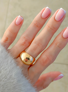 ins时尚牛角包钛钢闭口指环