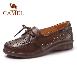 Camel/骆驼女鞋2026春夏季新款真皮妈妈鞋中老年洞洞鞋镂空凉鞋