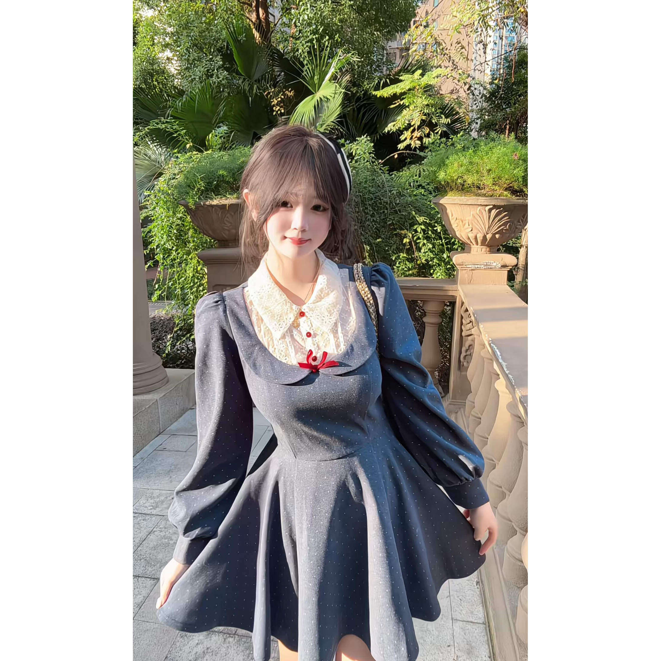 鬼马少女蕾丝翻领印花连衣裙秋冬miu千金感绑带收腰假两件波点裙,淘宝优惠券,粉丝福利购,淘宝优惠卷