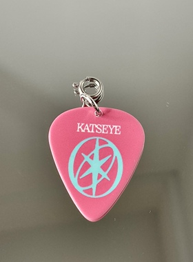 【可弹奏 可拆卸】KATSEYE周边吉他拨片手链钛钢猫瞳女团无料手环