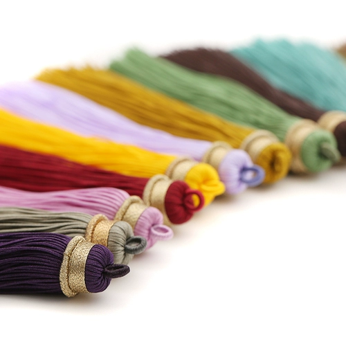 芊雅 Золотые шелковые нитки ручной работы с кисточками, подвеска, 71 размер