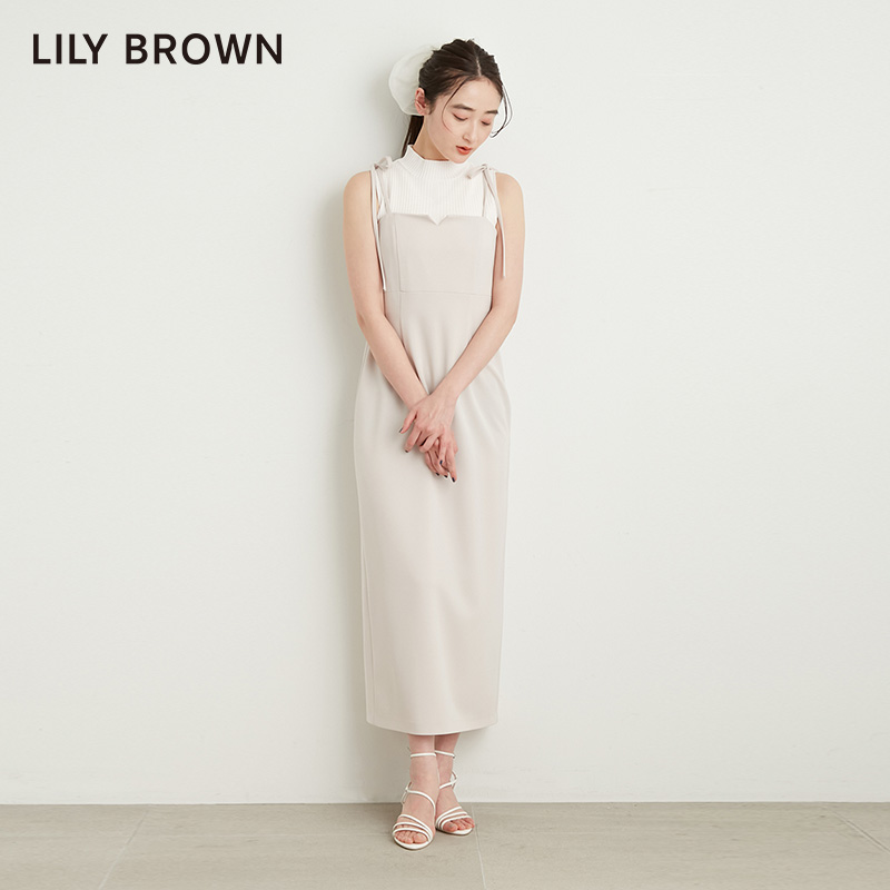 LILY BROWN春夏款 简约纯色收腰露背吊带连衣裙LWFO232041 - 图2