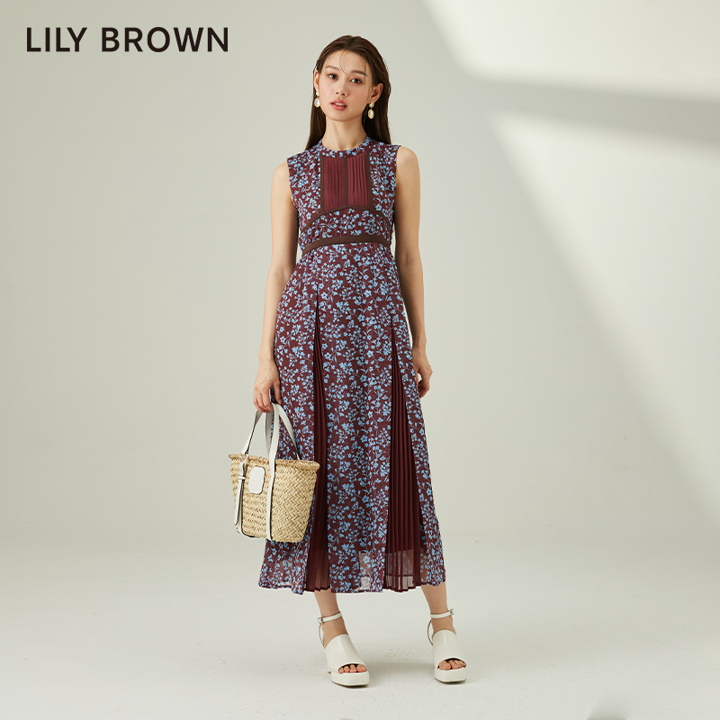 LILY BROWN春夏款新中式印花无袖百褶拼接连衣裙LWFO231027-图2