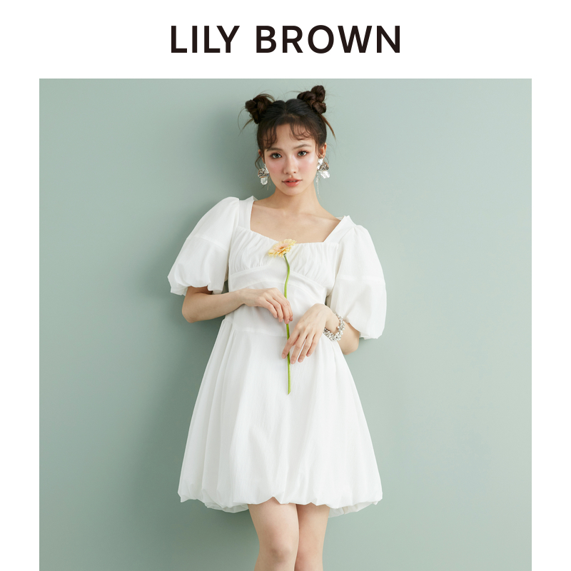 LILY BROWN2024春夏新品可爱方领系带灯笼袖花苞连衣裙LWFO242201