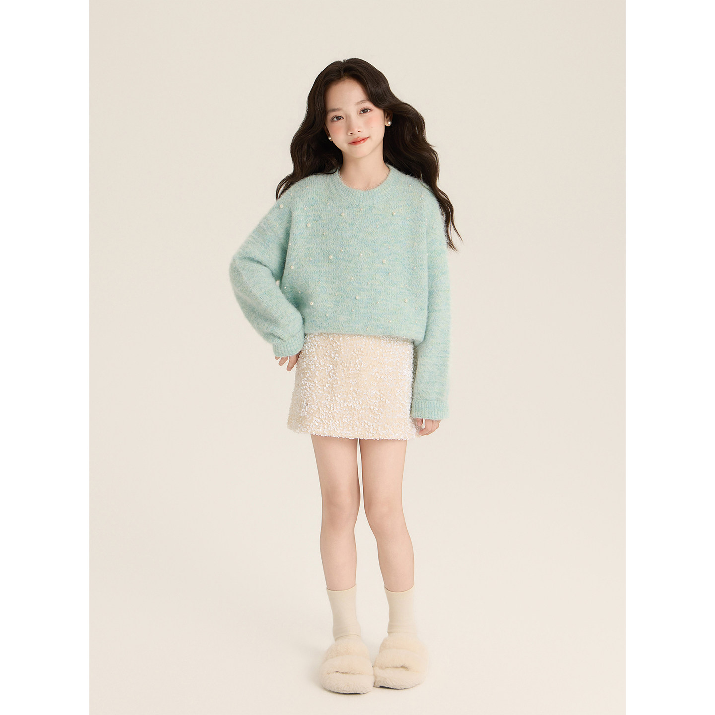 Amybaby女童裙子冬季2025新款时尚丝绒亮片闪闪包臀短裙A字裙,淘宝优惠券,粉丝福利购,淘宝优惠卷