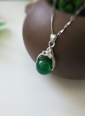 碧绿色水滴项链百搭时尚吊坠