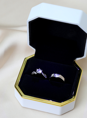 新款结婚对戒一个金边白色灯盒仿真活口可调节戒指婚礼求婚用道具