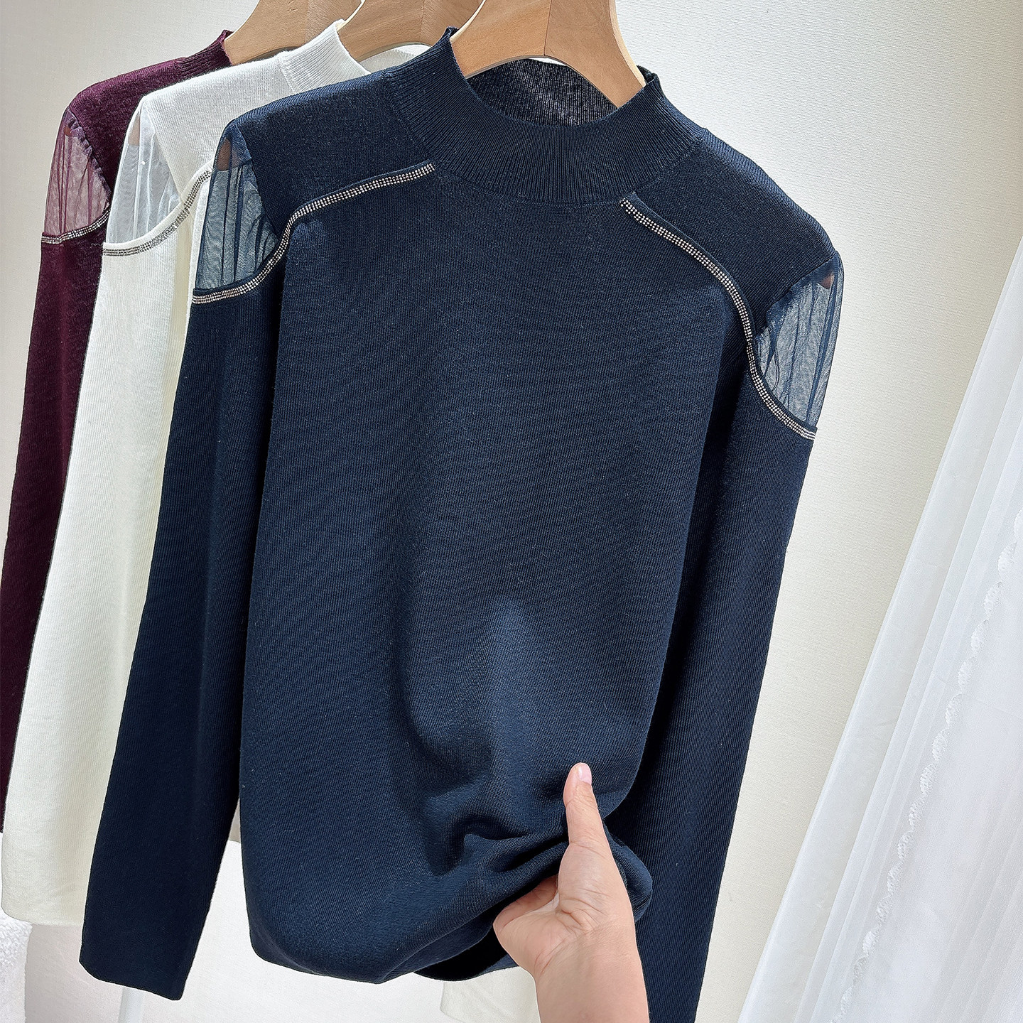 秋冬新品混纺羊绒露肩网纱烫钻半高领针织衫打底衫内搭时尚显瘦女,淘宝优惠券,粉丝福利购,淘宝优惠卷