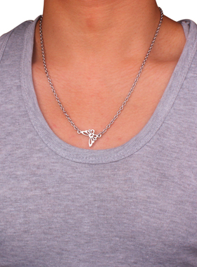 钛钢流苏颈链蝴蝶ins冷淡风吊坠