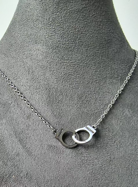 全不锈钢材质链子吊坠字母装饰造型吊坠项链男女朋克饰品