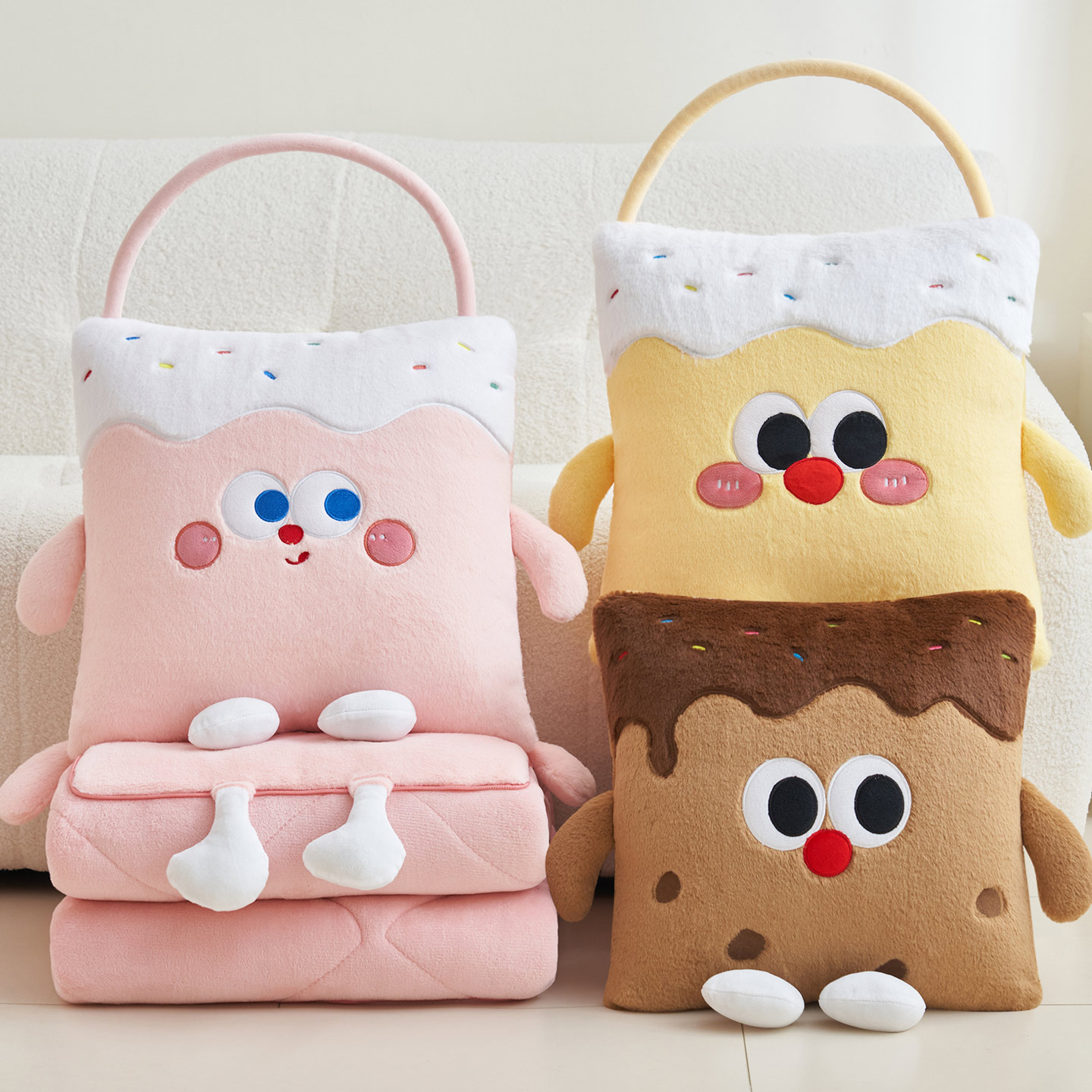 抱枕被子两用加厚办公室午睡枕头折叠毯子二合一汽车沙发靠枕车载 - 图0