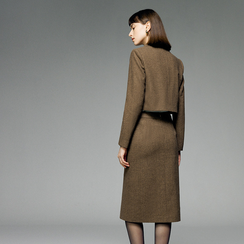 颜域美拉德高级感小香风套装2025新款冬季女毛呢外套半身裙两件套,淘宝优惠券,粉丝福利购,淘宝优惠卷