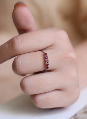 天然石榴石戒指925银镶嵌女款戒指活口3121款