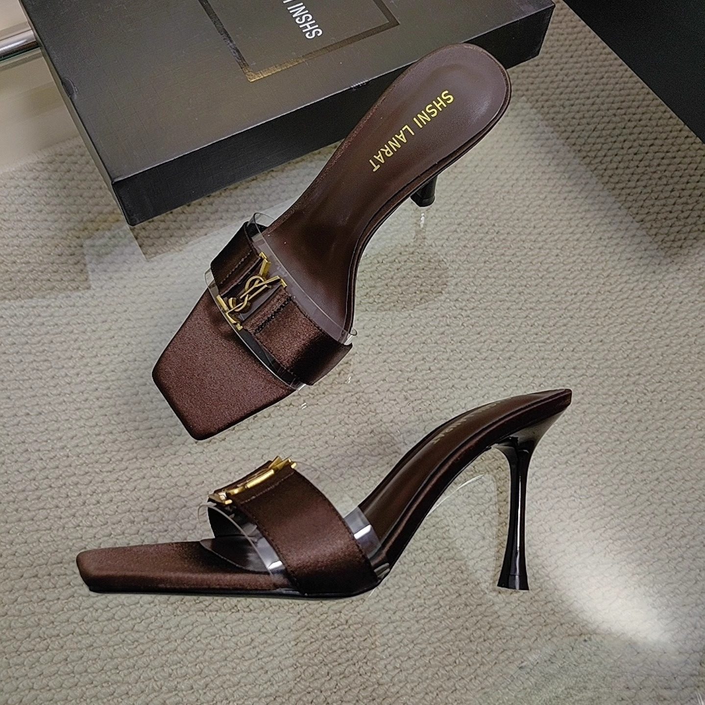 2025秋季新款方头露趾一字带高跟鞋黑色绸缎凉鞋细跟性感女鞋凉拖,淘宝优惠券,粉丝福利购,淘宝优惠卷