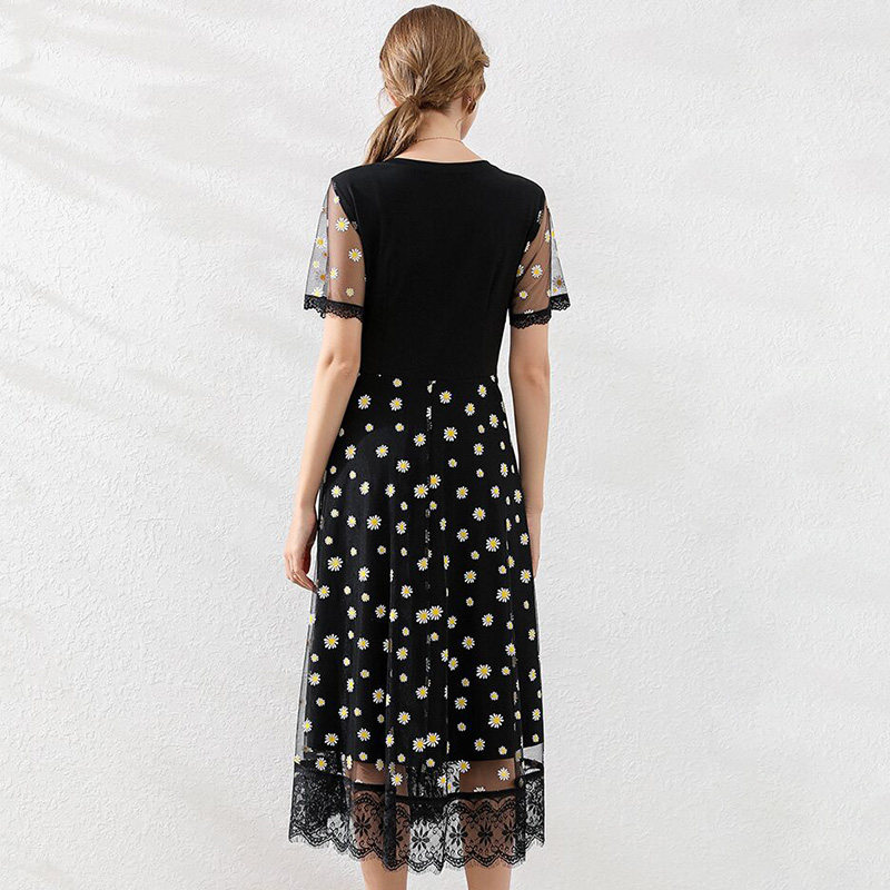  云妃秀大码女装