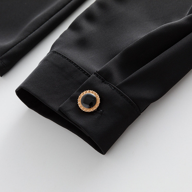 大码女装胖mm拼接v领撞色洋气上衣 云妃秀大码女装