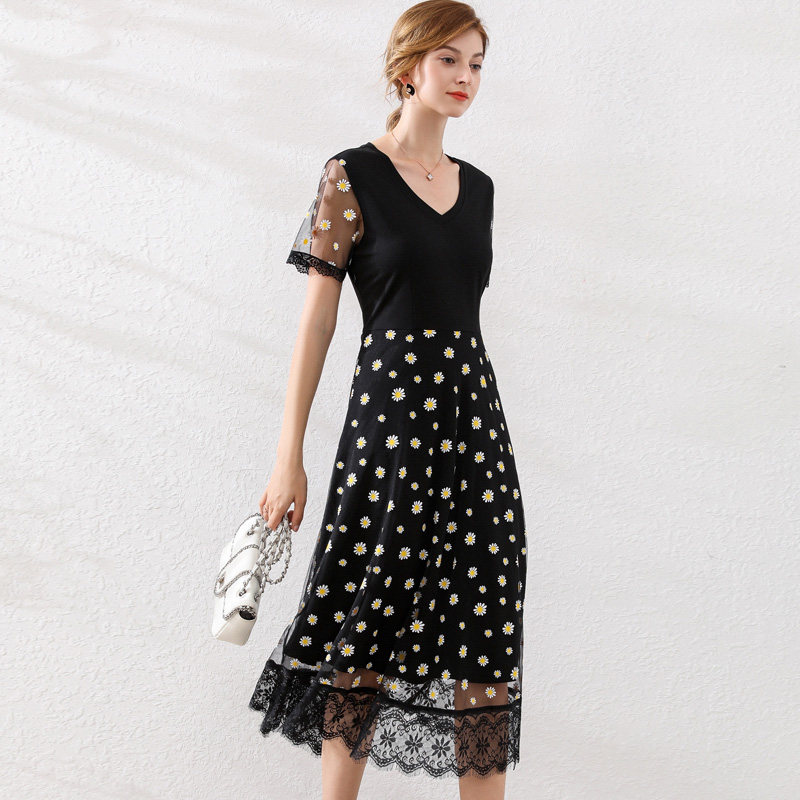  云妃秀大码女装