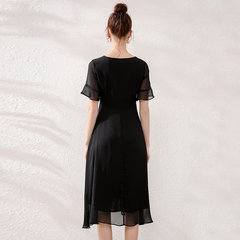  云妃秀大码女装