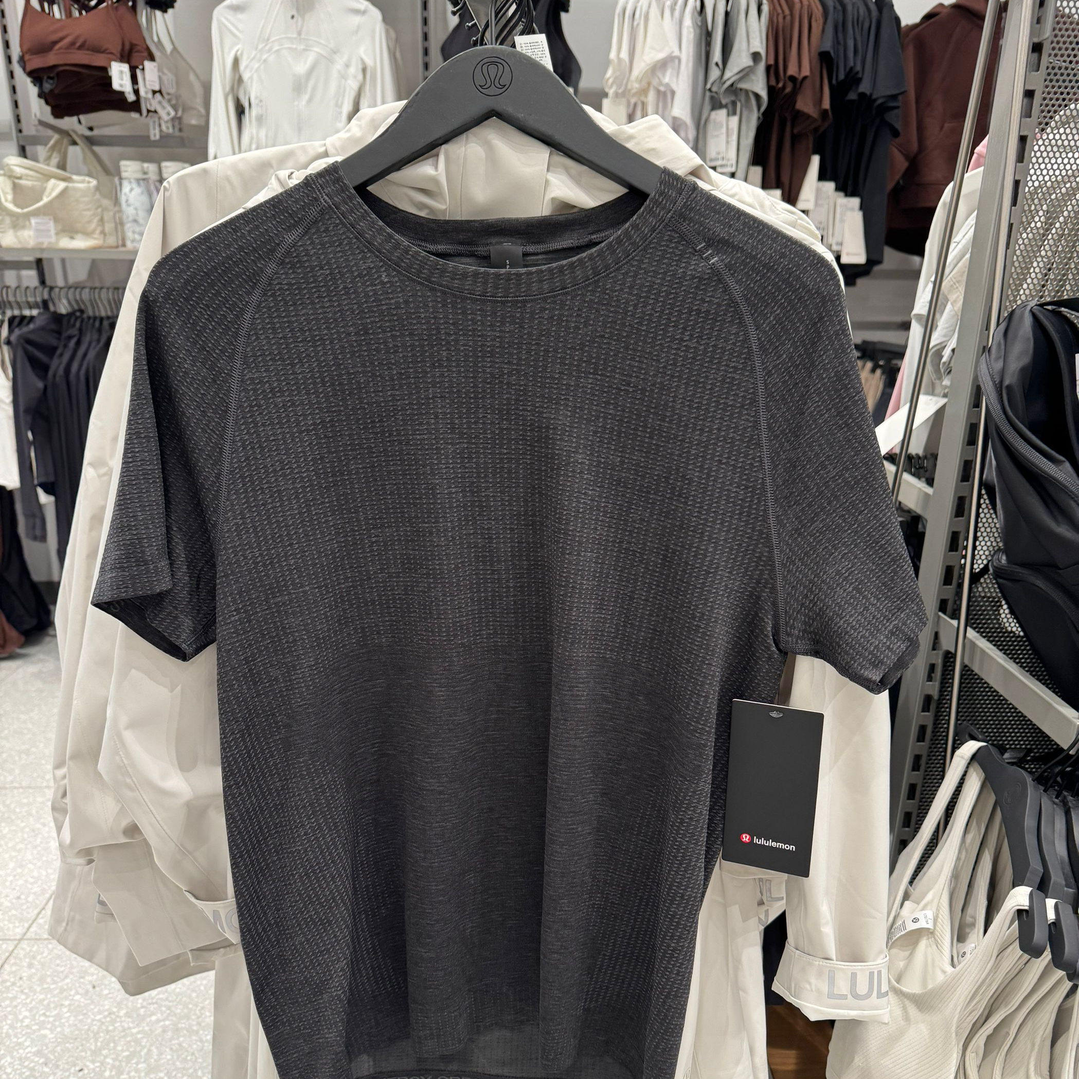 澳洲Lululemon Metal Vent 男士运动短袖T恤透气速干健身训练跑步,淘宝优惠券,粉丝福利购,淘宝优惠卷