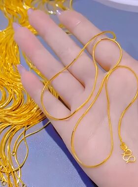 999高级感沙金蛇骨细项链女仿真金锁骨链小众叠戴通勤百搭颈饰