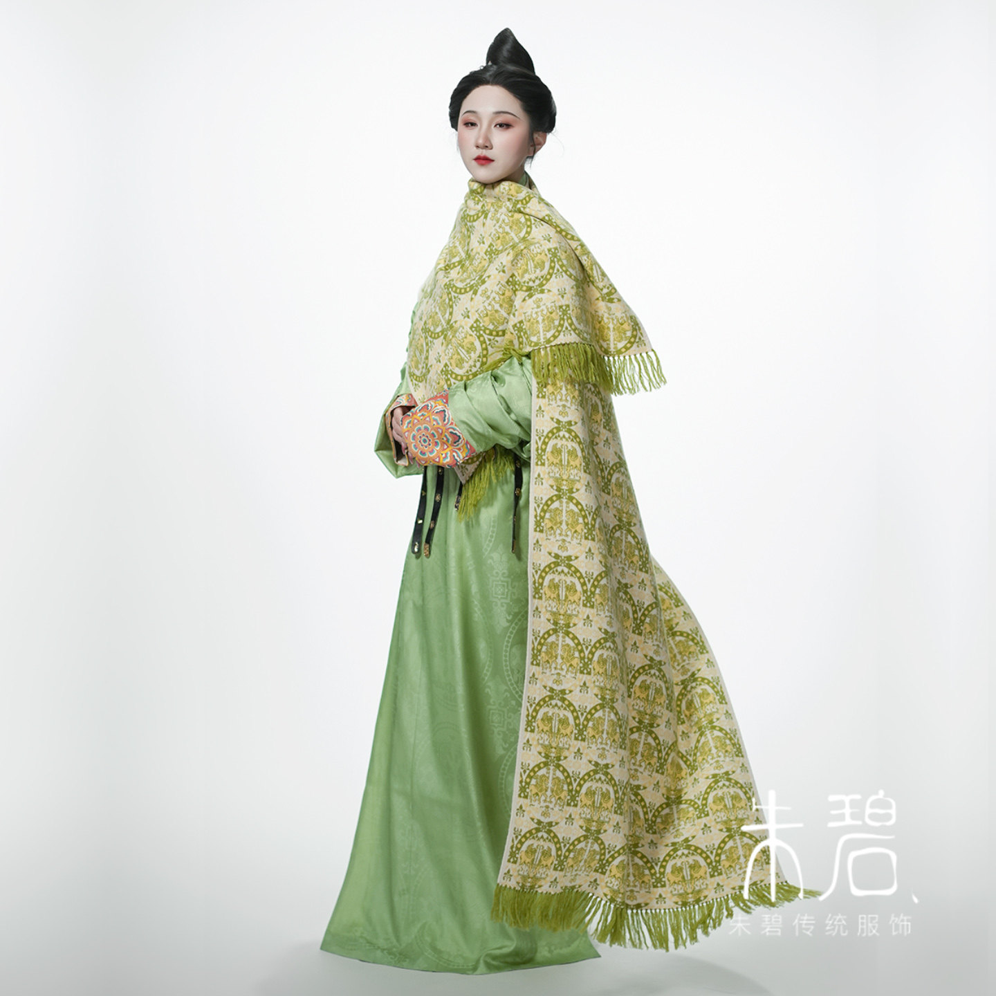 「朱碧」联珠翼马纹 唐制秋冬汉服含羊毛法门寺披衫/丝绒齐胸裙,淘宝优惠券,粉丝福利购,淘宝优惠卷