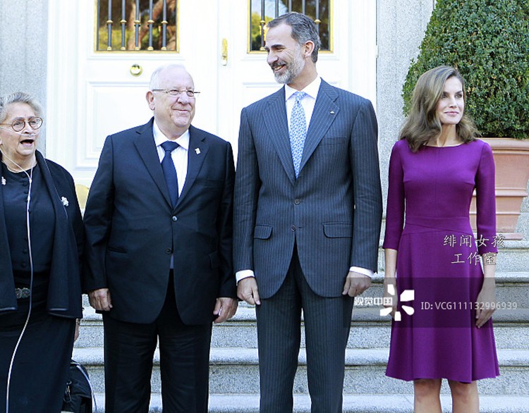 西班牙王后凯特王妃同款紫色连衣裙女春秋时尚名媛气质通勤OL遮肚