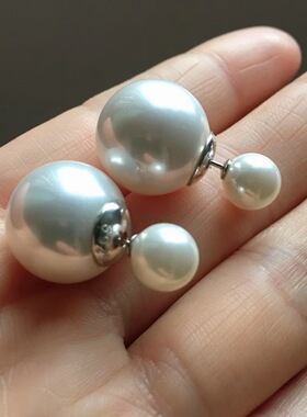 翡翠镶嵌深海贝珠耳钉