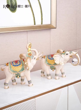 珐琅彩轻奢家居装饰摆件
