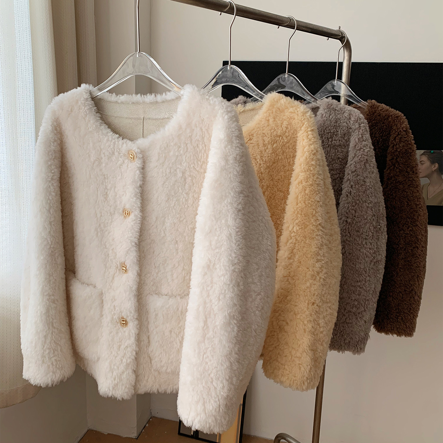 软软小绵羊/100羊羔毛皮毛一体简约宽松2025新款皮草毛毛外套女冬,淘宝优惠券,粉丝福利购,淘宝优惠卷