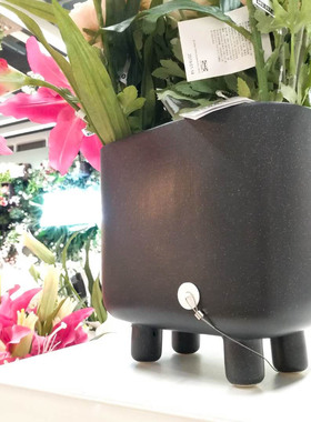 宜家卧室公司摄影艺术品陶瓷花瓶