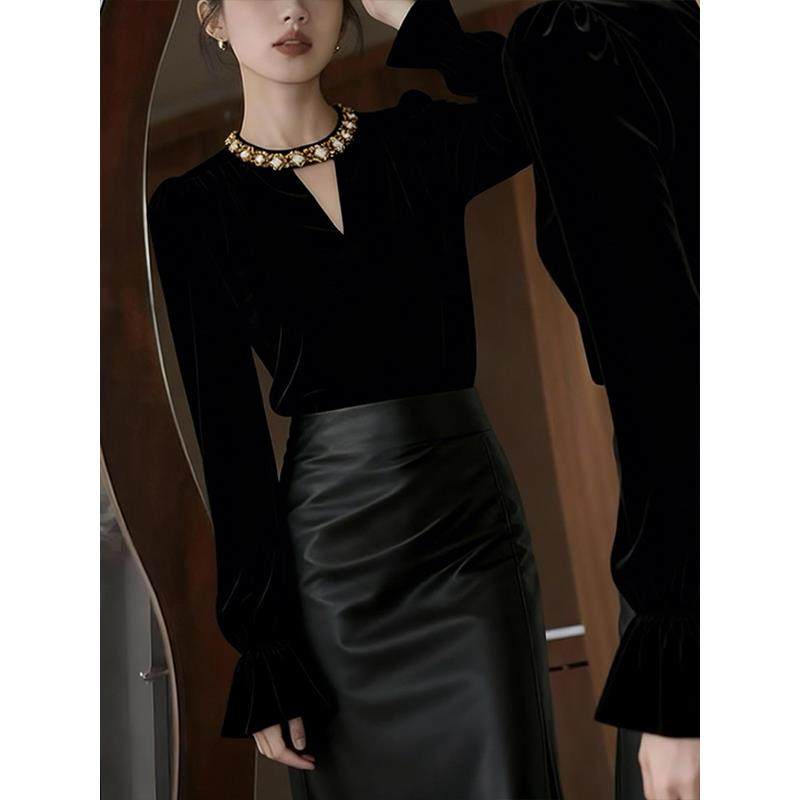 法式复古赫本风黑色修身显瘦丝绒打底衫女内搭秋冬喇叭袖绝美上衣,淘宝优惠券,粉丝福利购,淘宝优惠卷
