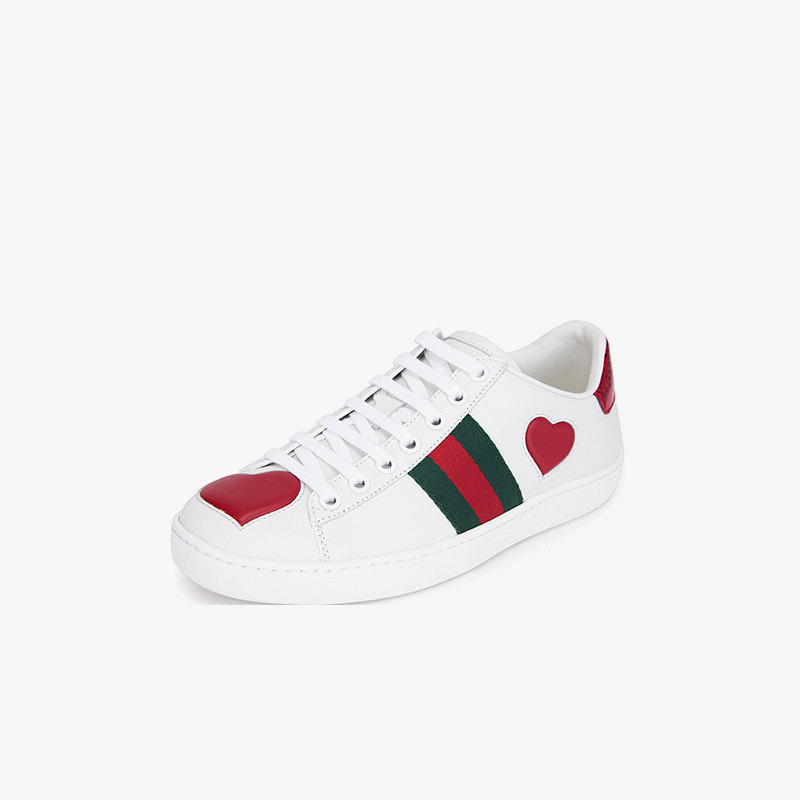 gucci /古驰爱心刺绣低帮休闲女鞋 万奢城休闲板鞋