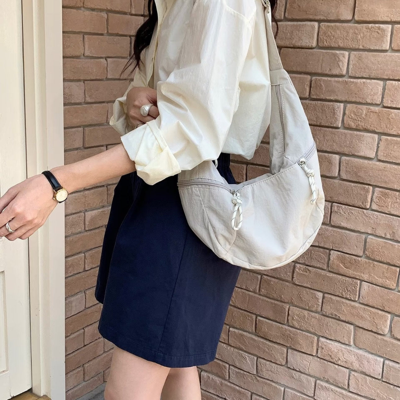 lu女士斜挎包饺子包牛角包便携多口袋骑行挎包时尚布包运动瑜伽包,淘宝优惠券,粉丝福利购,淘宝优惠卷