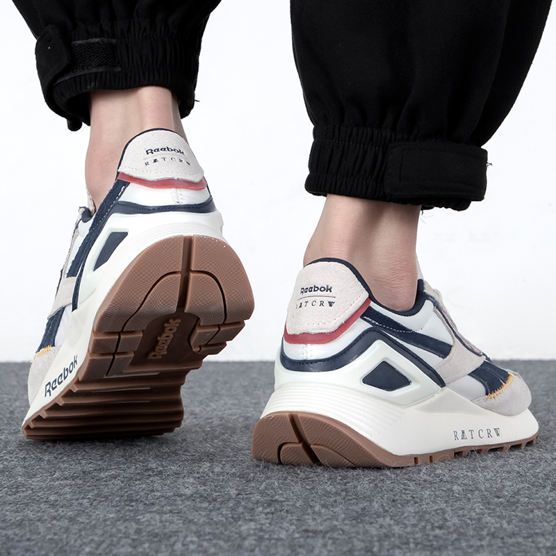 幸运叶子官方旗舰店Reebok锐步男鞋女鞋2022春季新款情侣运动鞋轻便减震跑步鞋GZ07411