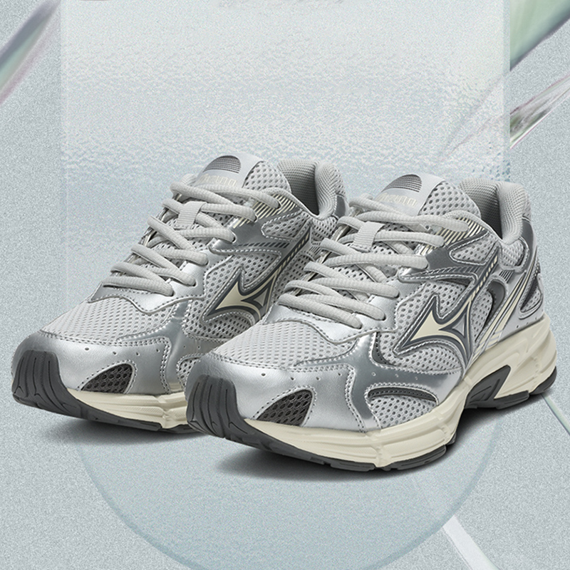  幸运叶子跑步鞋