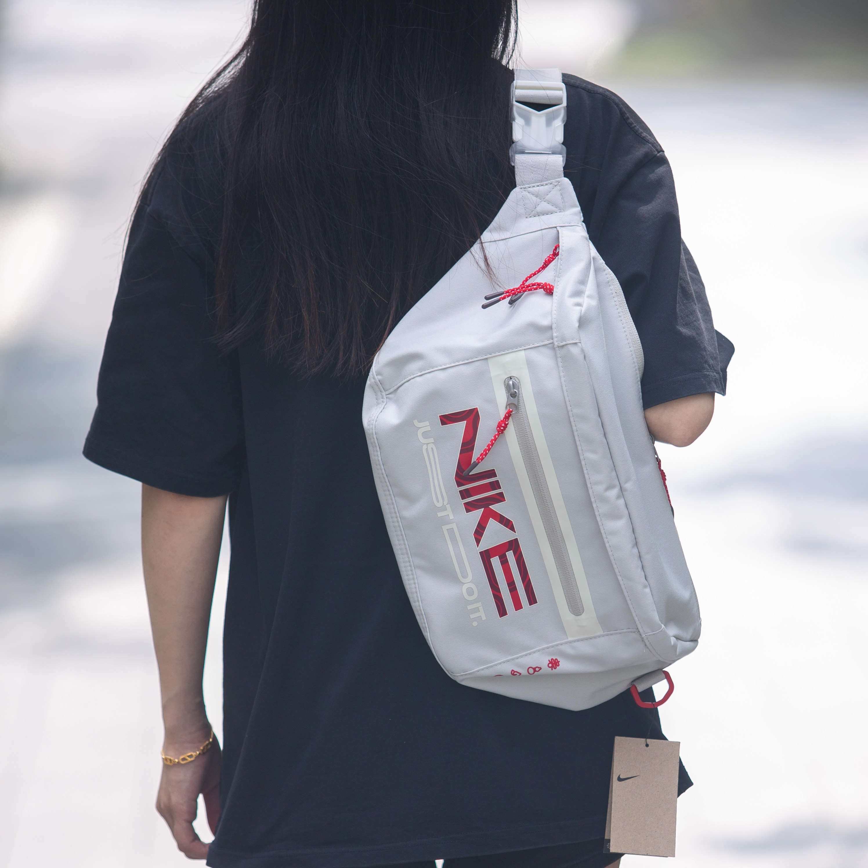 Lucky Leaf丨NIKE Nike shoulder bag men's bag women's bag summer new messenger bag sports waist bag casual bag